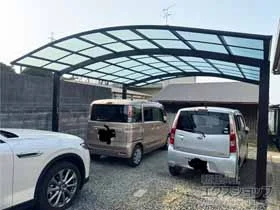 YKKAPのカーポート アリュース 600タイプ 2台用 積雪〜20cm対応 施工例