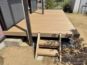 LIXIL ���N�V��(TOEX)�̃E�b�h�f�b�L ����y�X�e�[�W �ؒ��{�X�e�b�v(2�i) �{�H��