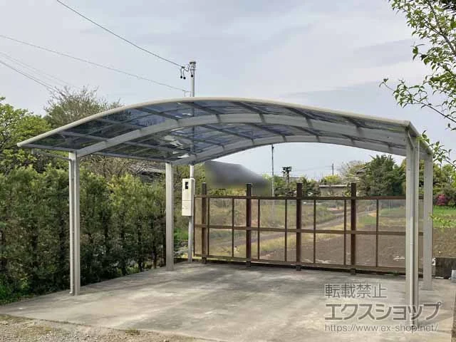 YKKAPのカーポート アリュース 600タイプ 2台用 積雪〜20cm対応 施工例