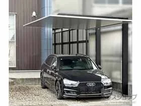 YKKAPのカーポート プレーンルーフ 600タイプ 1台用 単体セット ツートーン 積雪〜20cm対応 施工例