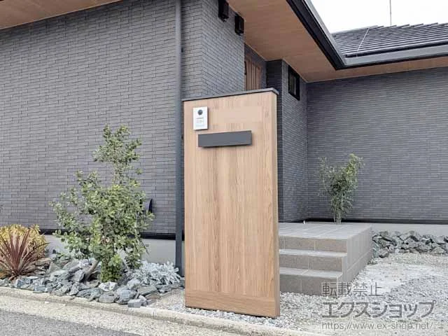 LIXIL(リクシル)のポスト・門柱・宅配ボックス 機能門柱FK セット3 施工例