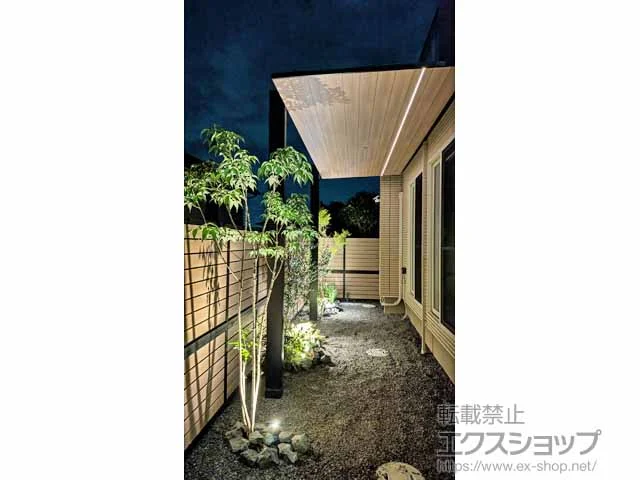 LIXIL(リクシル)のテラス屋根 テラスSC 単体 複合色 積雪～20cm対応+シームレスラインライト 施工例