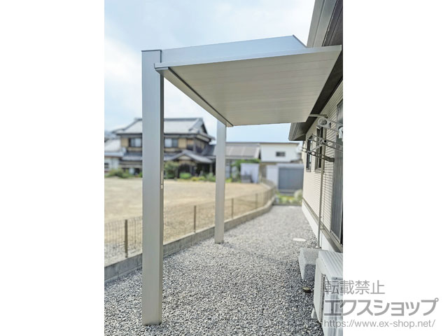 滋賀県湖南市のYKKAPのテラス屋根 プレーンルーフ テラス 積雪～20cm対応 施工例