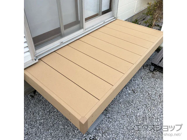 YKKAPのウッドデッキ リウッドデッキ S 施工例