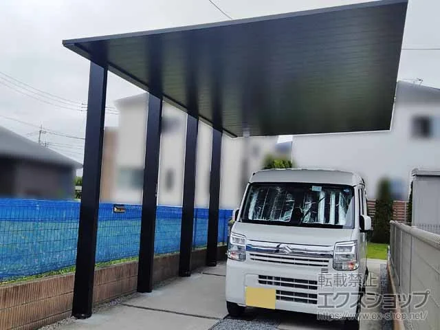 YKKAPのカーポート プレーンルーフ 600タイプ 1台用 奥行延長セット 幅3,300mm 施工例