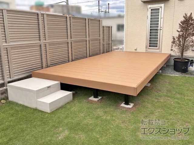 愛知県豊川市のYKKAPのウッドデッキ リウッドデッキ S 施工例