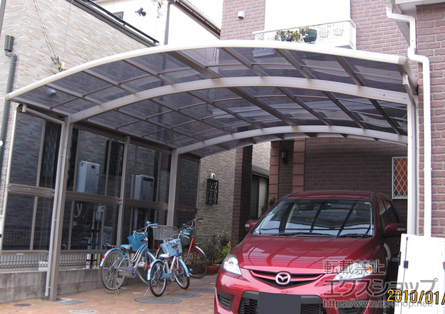 千葉県船橋市ののカーポート プレシオスポート ワイド 積雪〜２０cm対応＋サイドパネル　51/ハイルーフ用 施工例