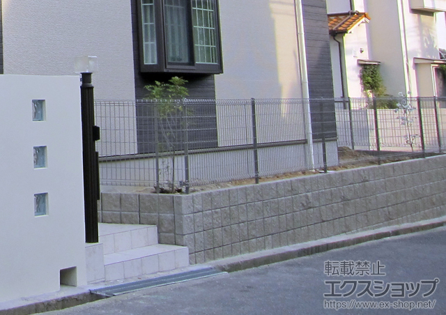 兵庫県明石市ののフェンス・柵 ハイグリッドフェンスN8型 施工例