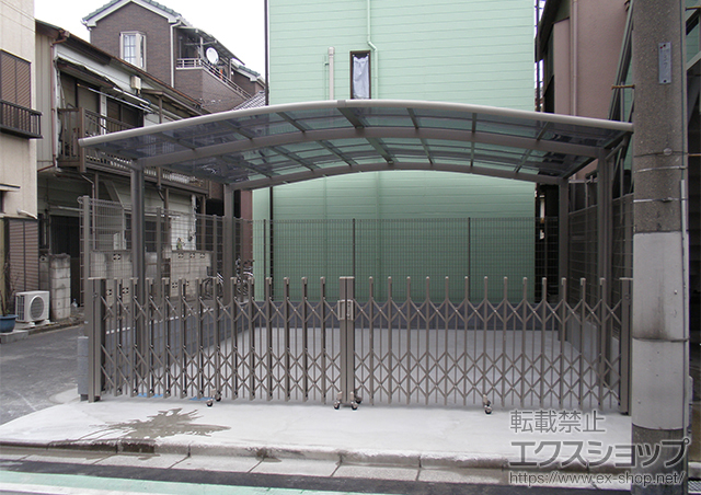 埼玉県川口市ののカーゲート アルシャインPG型R Aタイプ センターレール 両開き 施工例