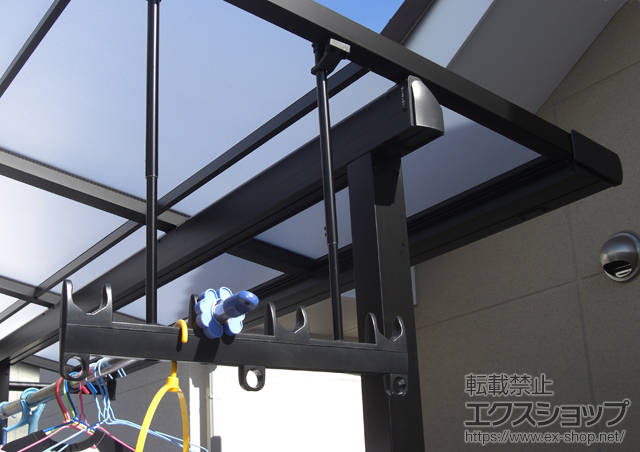 大阪府堺市のLIXIL リクシル（トステム）のバルコニー・ベランダ屋根 ライザーテラスII   F型 屋根タイプ 単体 積雪〜20cm対応 施工例