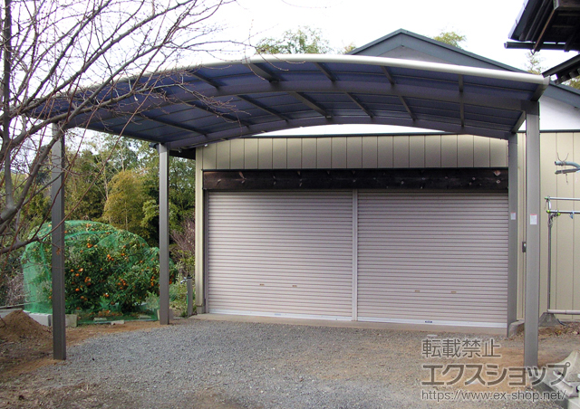 茨城県土浦市のLIXIL リクシル（トステム）のカーポート カーブポートシグマIII ワイド 積雪〜30cm対応 施工例
