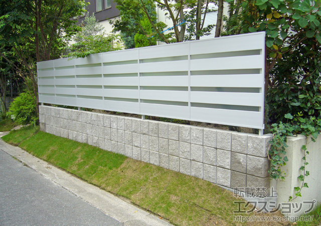 福岡県福岡市ののフェンス・柵 ライフモダンＩＩ　ＹＰ型フェンス 施工例