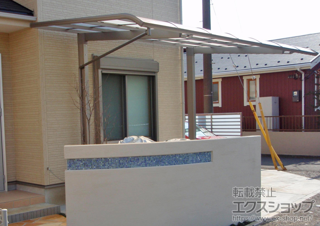 埼玉県所沢市のLIXIL リクシル（トステム）のカーポート レガーナポートシグマIII 樋有 積雪〜30?対応 施工例