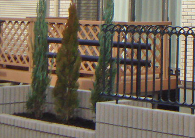 東京都杉並区のLIXIL リクシル(新日軽)のフェンス・柵 ビクロスフェンス 施工例