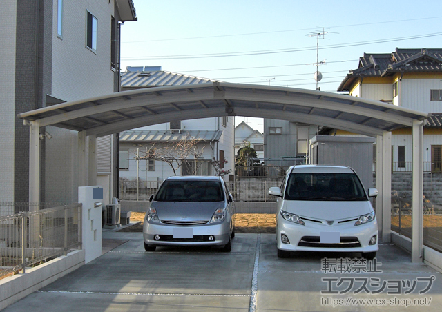 埼玉県熊谷市ののカーポート レイナトリプルポート 積雪〜20cm対応 施工例