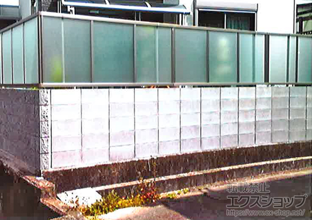 和歌山県紀の川市ののフェンス・柵 シャレオRP型フェンス 施工例