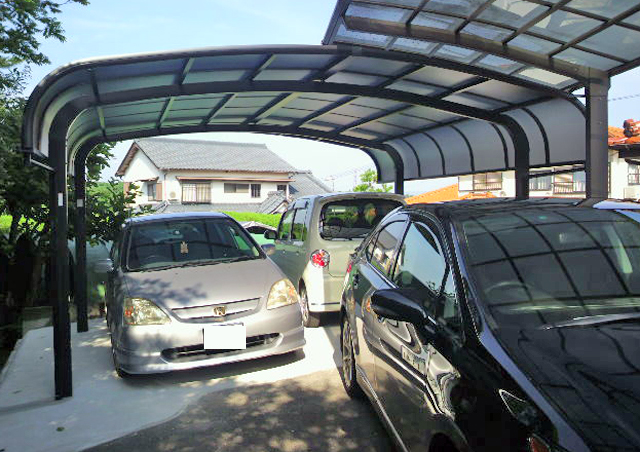 福岡県田川市のLIXIL リクシル（トステム）のカーポート テールポートシグマIII ワイド 積雪〜30?対応 施工例
