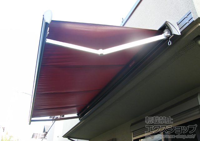 東京都八王子市のLIXIL リクシル（トステム）のオーニング・日よけ 彩鳥S型 ボックスタイプ 手動式 施工例