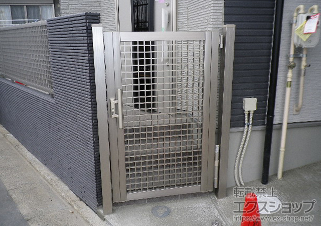 埼玉県朝霞市のの門扉 シャレオR7型門扉　片開き 施工例