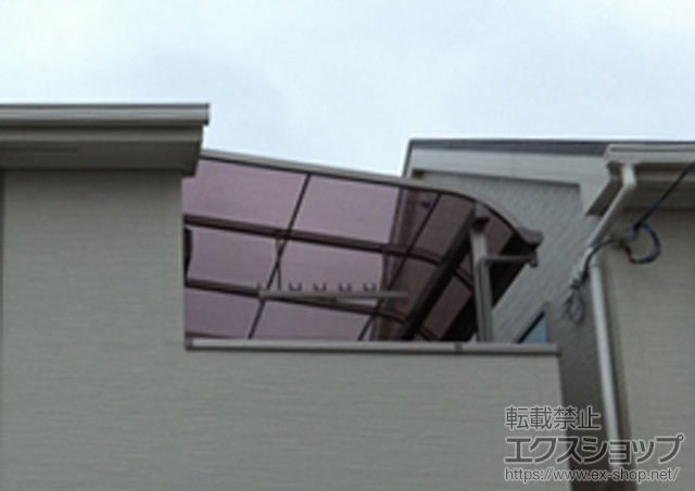 大阪府東大阪市のLIXIL リクシル（トステム）のカーポート カーブポートシグマ? 積雪〜20? 施工例