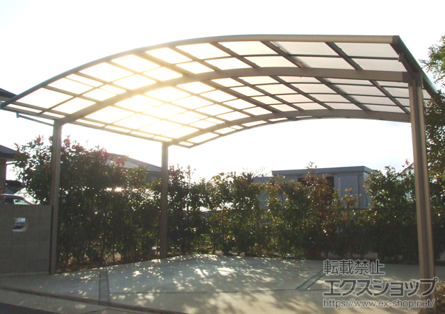 徳島県徳島市のLIXIL リクシル（トステム）のカーポート カーブポートシグマＩＩＩ ワイド 積雪〜30?対応 施工例