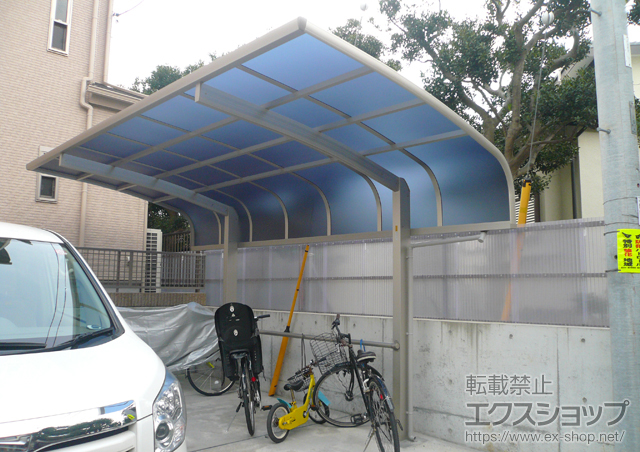 神奈川県藤沢市ののカーポート プレシオスポート アルファ 積雪〜20cm対応+サイクルポート用 車止めバー 施工例