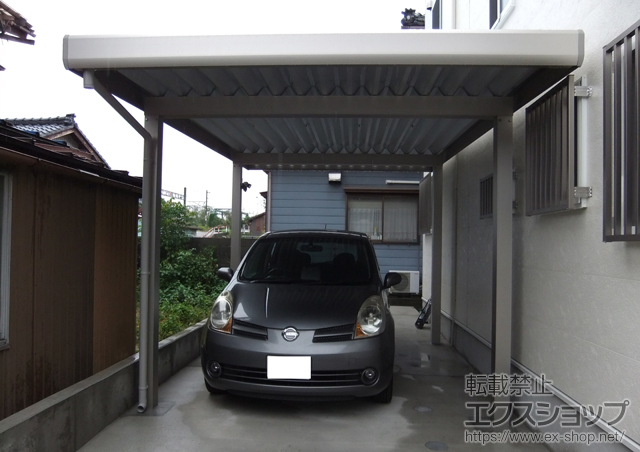 新潟県西蒲原郡弥彦村ののカーポート ジーポートneo Aタイプ 1台用 角柱仕様 積雪〜100cm対応 施工例