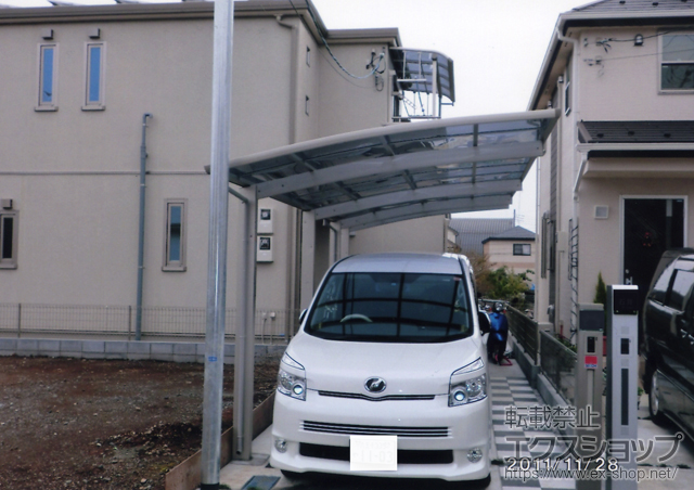 東京都町田市ののカーポート プレシオスポート 縦連棟 積雪〜20cm対応 施工例