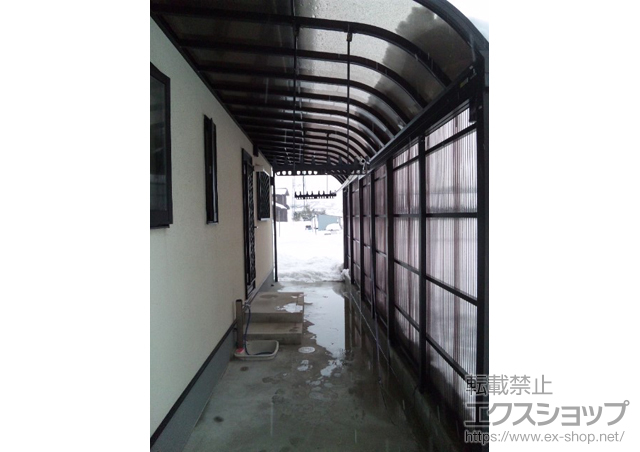 京都府京丹後市ののテラス屋根 メニーウェル　R1NA型　9460Sタイプ　 施工例