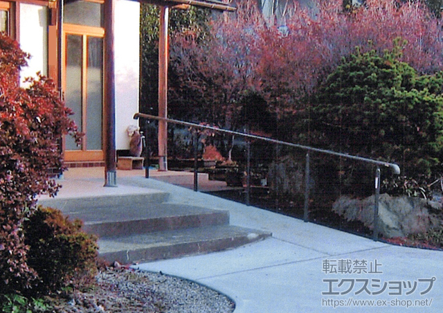 埼玉県新座市のLIXIL リクシル（トステム）の手すり ガードウォーカー 施工例