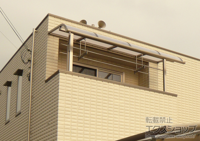 大阪府高石市のLIXIL リクシル（トステム）のバルコニー・ベランダ屋根 ライザーテラスII R型 屋根タイプ 積雪〜20?対応 施工例