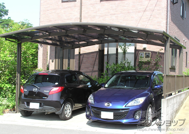 熊本県益城郡益城町のLIXIL リクシル（トステム）のカーポート カーブポートシグマIII ワイド 積雪〜20ｃｍ対応 施工例