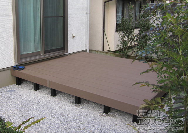 神奈川県横浜市ののウッドデッキ リウッドデッキ 200 単体 施工例