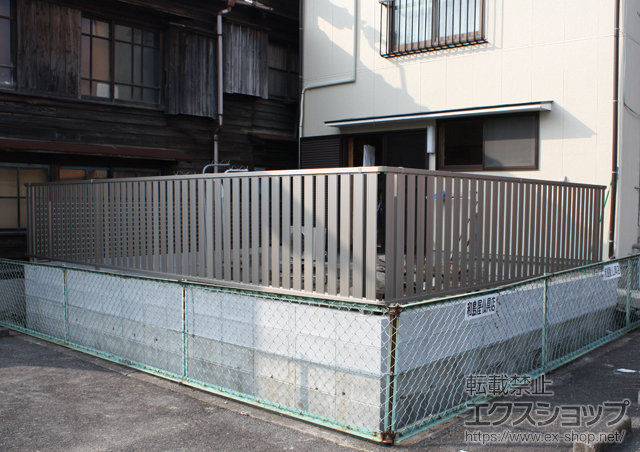 佐賀県武雄市ののフェンス・柵 ハイミレーヌR4型フェンス　フリーポールタイプ 施工例