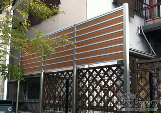 広島県広島市ののフェンス・柵 サニーブリーズフェンスM型 ロング柱一段掛け仕様 施工例