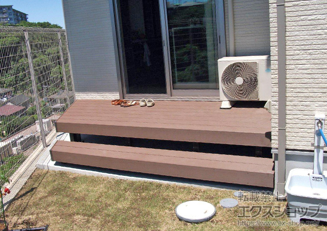 神奈川県横須賀市のLIXIL リクシル（トステム）のウッドデッキ リコステージII 施工例