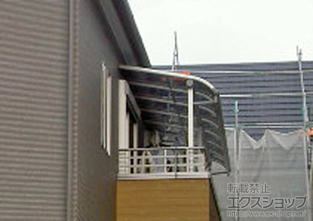 岡山県岡山市ののバルコニー・ベランダ屋根 プレシオステラス R型 屋根タイプ 連棟 積雪〜20?対応 施工例