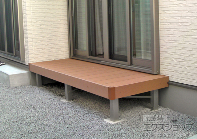 静岡県三島市ののウッドデッキ リウッドデッキ200 施工例