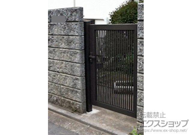 東京都武蔵野市のの門扉 プリレオR2型 片開き 柱使用 施工例