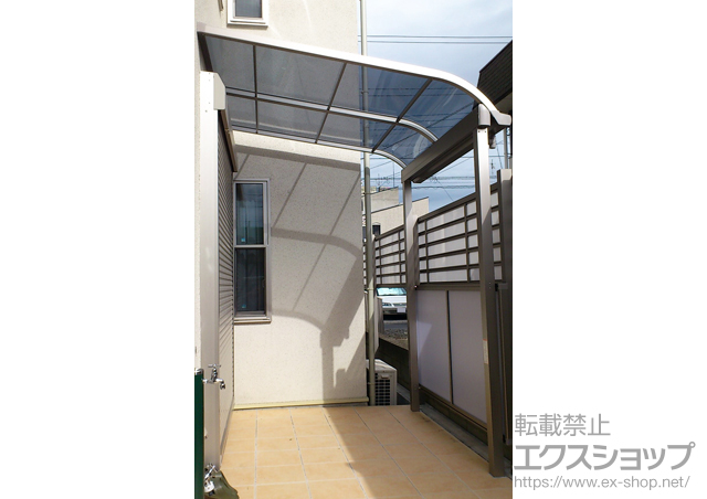 東京都小平市のLIXIL リクシル（トステム）のテラス屋根 ライザーテラスII R型 テラスタイプ 積雪〜20cm対応 施工例