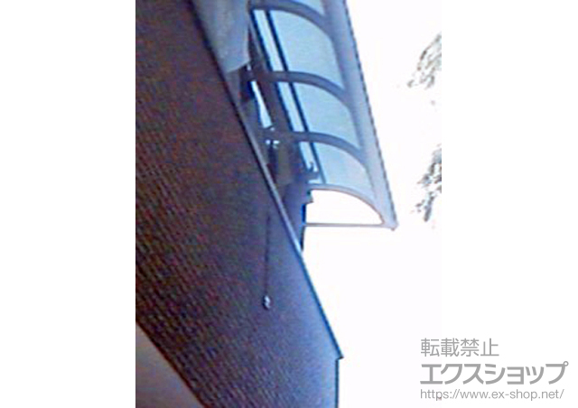 埼玉県さいたま市のLIXIL リクシル（トステム）のバルコニー・ベランダ屋根 ライザーテラスII R型 屋根タイプ 施工例