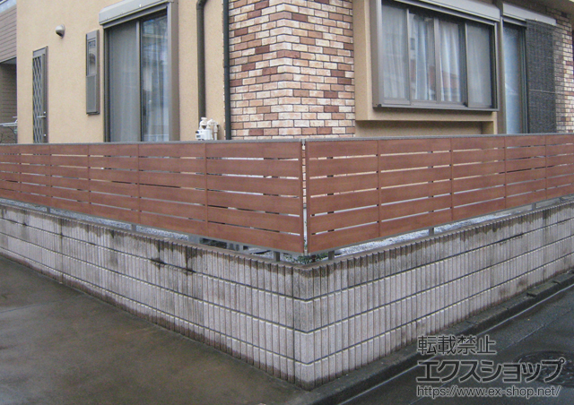 埼玉県ふじみ野市ののフェンス・柵 ライフモダンII YS型フェンス 複合色 フリーポールタイプ 施工例