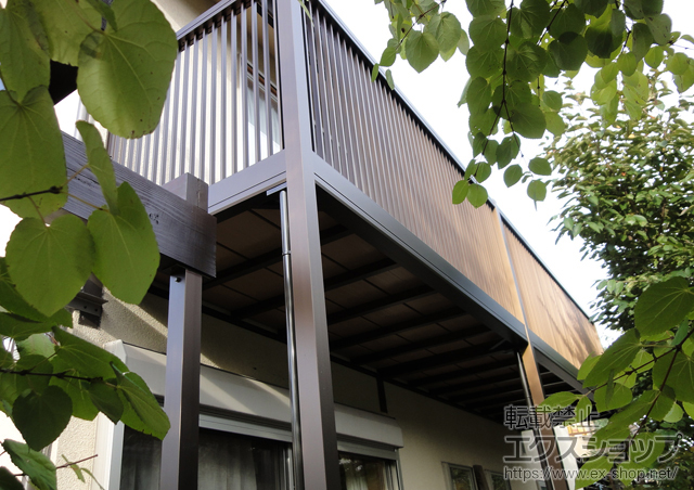 滋賀県大津市ののバルコニー バルコニーBY-X型 千本格子 連棟 柱建て式 施工例