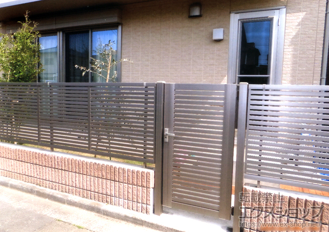 東京都府中市のの門扉 シャレオR3型 片開き 柱使用 施工例