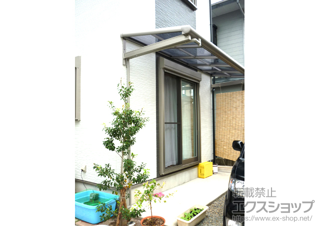 神奈川県小田原市のLIXIL リクシル（トステム）の パワーアルファ F型 ルーフタイプ 単体 積雪〜30cm対応 施工例