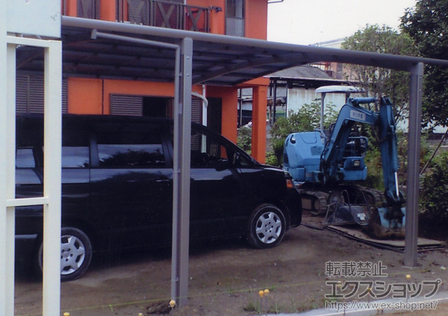 大阪府岸和田市のLIXIL リクシル（トステム）のカーポート カーブポートシグマIII  ワイドタイプ　積雪〜30cm対応 施工例