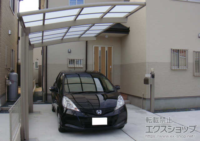 静岡県浜松市のLIXIL リクシル（トステム）のカーポート カーブポートシグマIII 積雪〜30cm対応 施工例