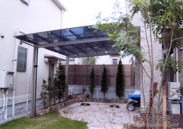 兵庫県明石市のLIXIL リクシル（トステム）のカーポート アーキフィット 単体 積雪〜30cm対応 施工例