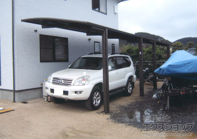 岡山県岡山市のLIXIL リクシル（トステム）のカーポート カーブポートシグマIII 縦連棟　積雪〜30cm対応 施工例