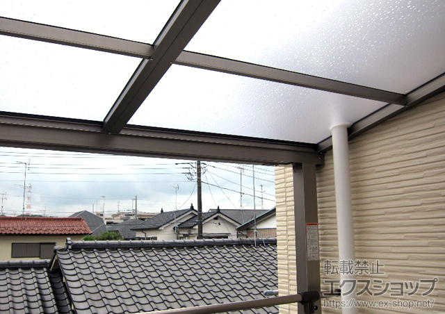 神奈川県横浜市のLIXIL リクシル（トステム）のテラス屋根 ライザーテラスII F型 単体 屋根タイプ 積雪〜20cm対応 施工例